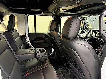 trx ram: Jeep Wrangler: 2022 г., Внедорожник — 10
