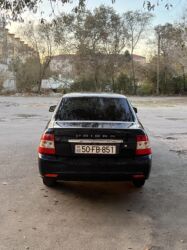 VAZ (LADA): VAZ (LADA) Priora: 1.6 l | 2015 il 262000 km Sedan — 8