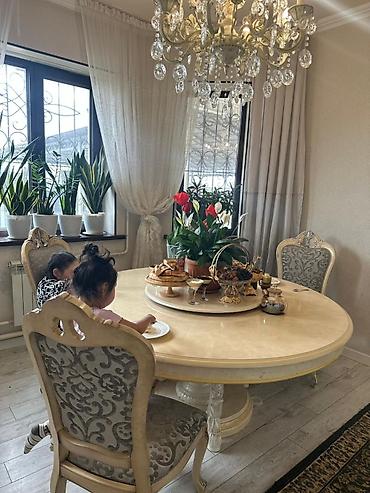 Продажа коттеджей и домов: Продается частный дом с благоустроенным двором и стильным интерьером — 12