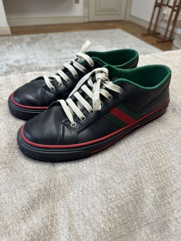 обувь мужская италия: Мужские кроссовки, 40.5, Gucci, Б/у, цвет - Черный, Самовывоз