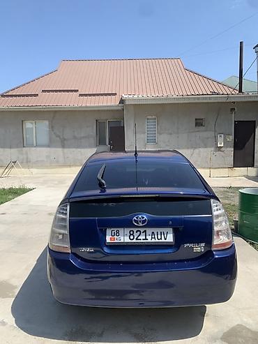 5: Toyota Prius: 2008 г., 1.5 л, Вариатор, Гибрид, Хэтчбэк — 3