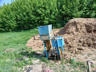 партнер в бизнес: Аппарат для глина блок сатылат