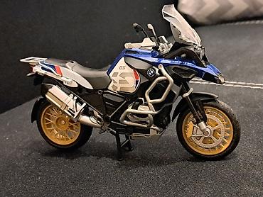 Figurice i makete: Motor BMW R1250 GS 1/12 NOVO! Vrhunski odradjen model BMW-a R1250 — 8