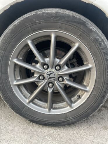 покрышка на 16: Дөңгөлөктөр монтажда 215 / 60 / R 17, Кыш, 1 даана, Жеңил унаалар, Куйма, тешиктери - 5