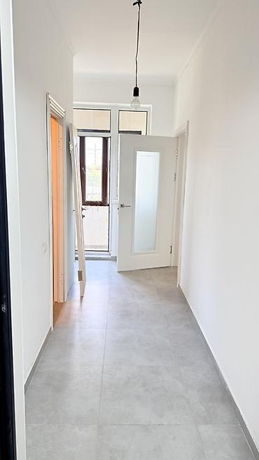 Долгосрочная аренда комнат: 140 м², Без мебели — 4