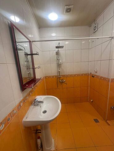 Köhnə tikili: Bakı, 1-ci mikrorayon, 2 otaqlı, Köhnə tikili, 42 kv. m -da lalafo.az — 8 Köhnə tikili: Bakı, 1-ci mikrorayon, 2 otaqlı, Köhnə tikili, 42 kv. m — 8