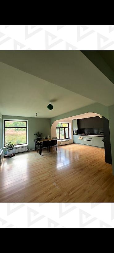 Продажа коттеджей и домов: 6 комнат и более, 300 м², 13 соток, Бишкек, Агентство недвижимости — 12