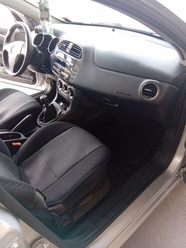 Fiat: Fiat Bravo: 1.6 l | 2008 г. 264000 km Hečbek — 13