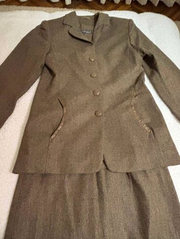 Kompleti: Mona, M, Jednobojni, bоја - Braon — 12