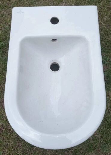 WC šolje i lavaboi: Villeroy &Boch Subway 2.0 konzolni bide (54000001) NOVO na — 2