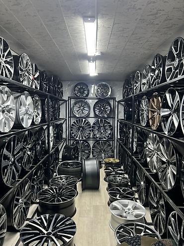 Диски: Литые Диски R 17 Комплект, отверстий - 5, Новый — 1