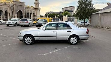 слив мереке автосалон: Mercedes-Benz C-Class: 1993 г., 1.8 л, Механика, Бензин, Седан — 6