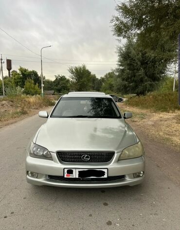 хундай колеса: Lexus IS: 2002 г., 2 л, Автомат, Бензин, Седан