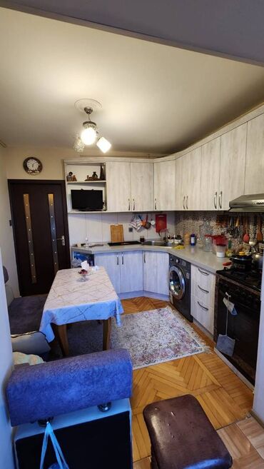 Köhnə tikili: Bakı, 5 otaqlı, Köhnə tikili, m. Əhmədli, 120 kv. m — 15