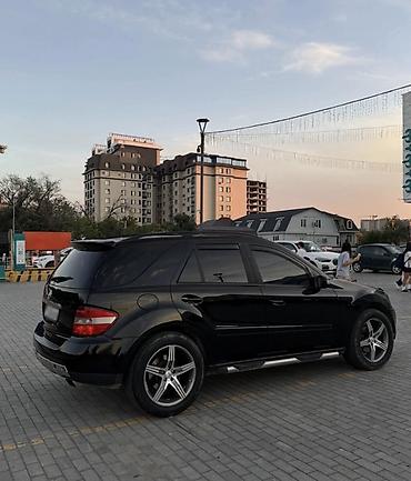 x class: Mercedes-Benz ML-Class: 2005 г., 3.5 л, Автомат, Бензин, Кроссовер — 2