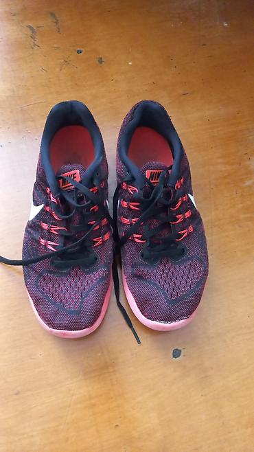 Qadın ayaqqabıları: Nike, Ölçü: 39, rəng - Qara, İşlənmiş — 1