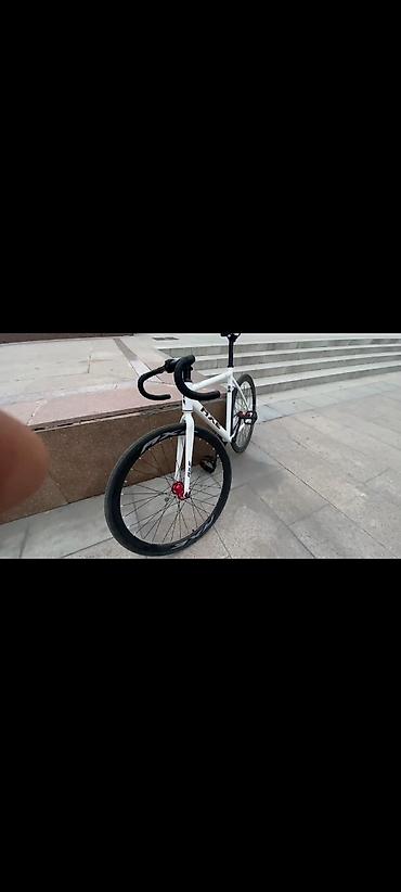 Фикс–велосипед (fixed gear) с трековой посадкой - Рама и вилка