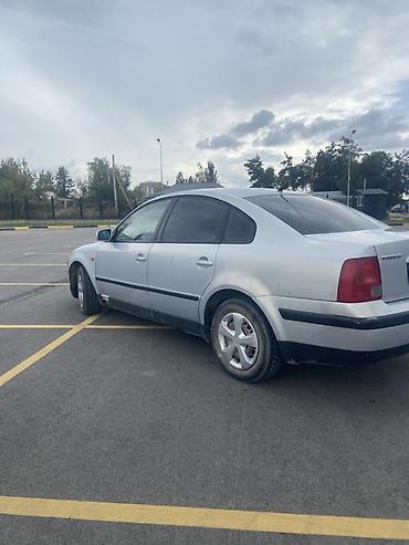 220 mers: Volkswagen Passat: 1997 г., Седан — 4