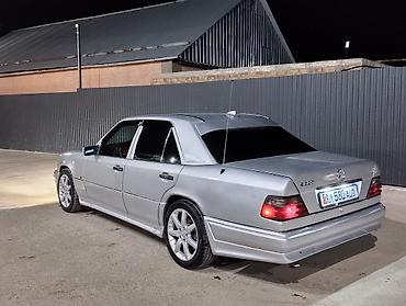 торпедо мерседес 124: Mercedes-Benz W124: 1994 г., 2.2 л, Кол менен иштөөчү, Бензин, Седан — 4