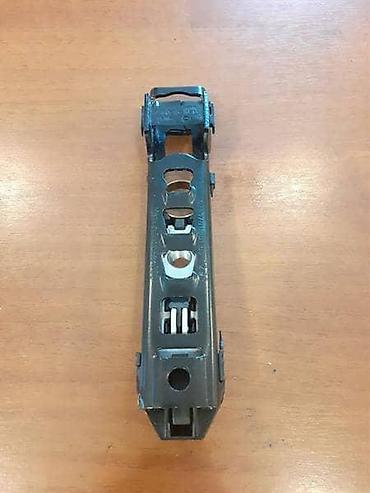 motalice za duvan: KLIZAC POJASA ZA VOLKSWAGEN GOLF 7 - 8V0857819 | Klizac pojasa za Vw — 1