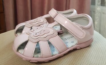 Детская обувь: Детские сандалики START RITE. Покупали в Англии дорого. Натуральная