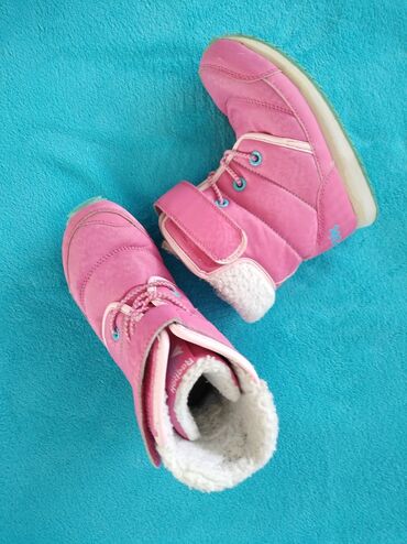 nike cizmice za devojcice: Boots, Reebok, Size - 29