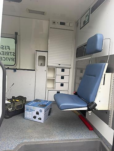 ступенька на спринтер: Mercedes-Benz Sprinter (длинная база, высокий потолок), белый фургон — 8