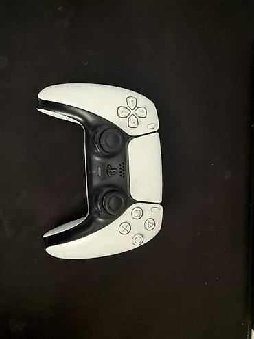 жучок для кроя: PlayStation 5 джойстик 
Из проблем левый стик дрифт — 1