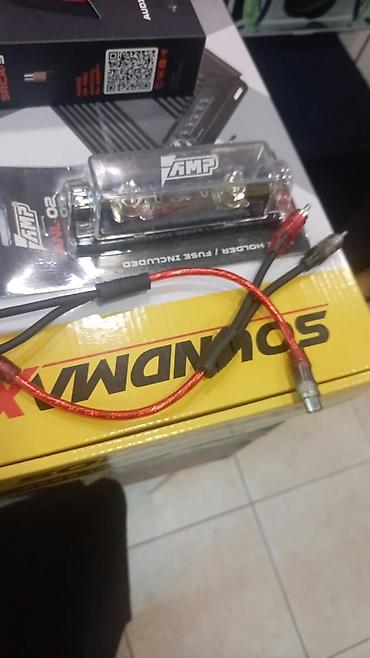 Audio və video kabellər: AMP SRCA-5 audio qoşulma kabeli və aksesuarları Məhsulun tərkibi: - — 1