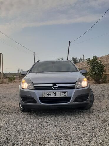 tecili ucuz qiymete satilan evler: Opel Astra: 1.3 l | 2006 il | 400000 km Universal