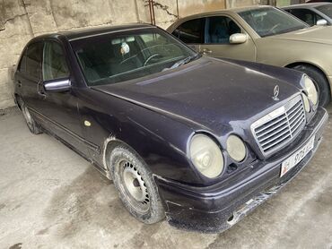 Nissan: Mercedes-Benz E-Class: 1997 г., 2.4 л, Механика, Бензин, Седан