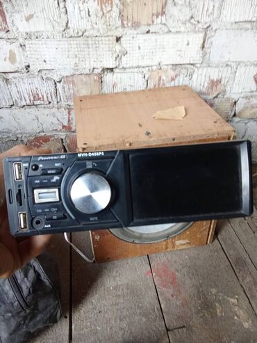 9 дюйм: Автомагнитола Pioneer MVH‑D45BPS - Формат: 1 DIN с большим правым