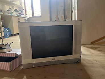 ТВ и видео: JVC+
Köhne tv 
İşlək vəziyetdedi
50 azn
Endirim de olacaq — 5