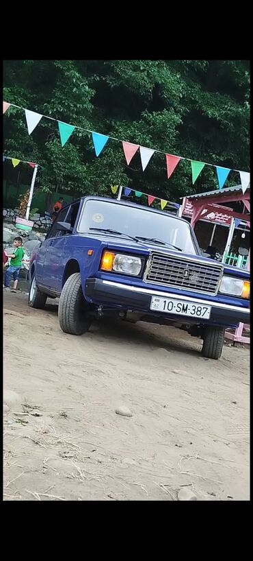 бампер опель вектра б: VAZ (LADA) 2107: 1.6 l | 2005 il 57777 km Sedan