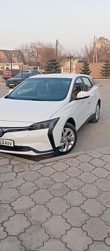 Buick: Buick : 2023 г., Электромобиль, Универсал — 2