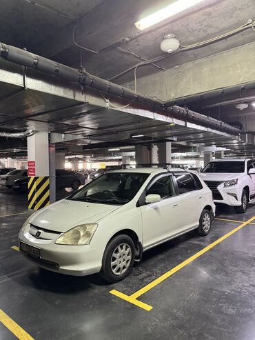 самая дорогая машина в кыргызстане 2023: Honda Civic: 2001 г., 1.5 л, Вариатор, Бензин, Хетчбек