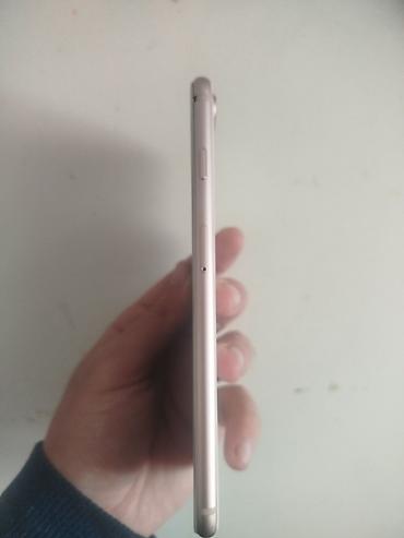 8: IPhone 8 Plus, Qızılı, Qırıq — 2