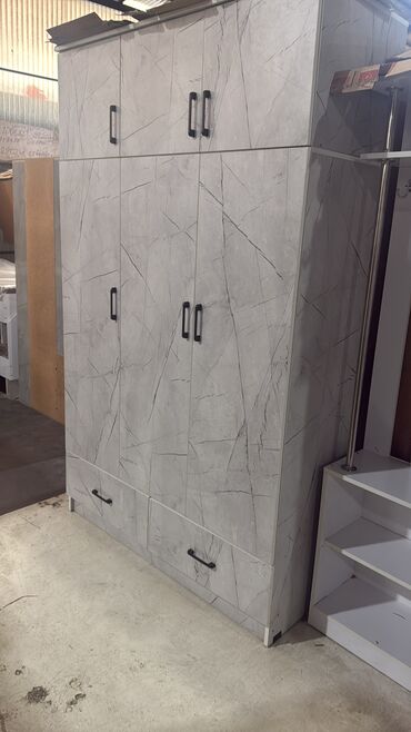 Шифоньеры: Шифоньеры — 15