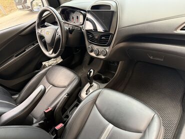 Chevrolet: Chevrolet Spark: 2020 г., 1 л, Автомат, Бензин — 6