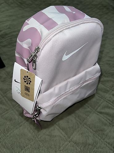 sportske torbe ženske: Nike Brasilia JDI Mini Backpack 11L NOVO
DR6091 019 — 4