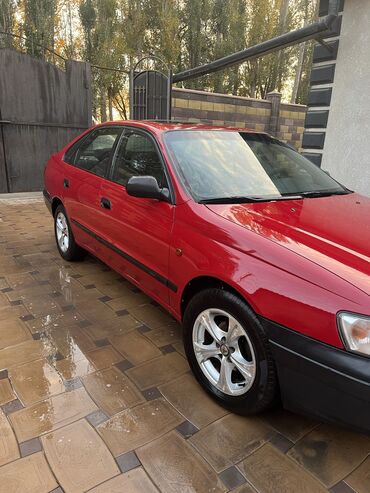 450000 сом: Toyota Carina E: 1996 г., 1.6 л, Механика, Бензин, Хетчбек