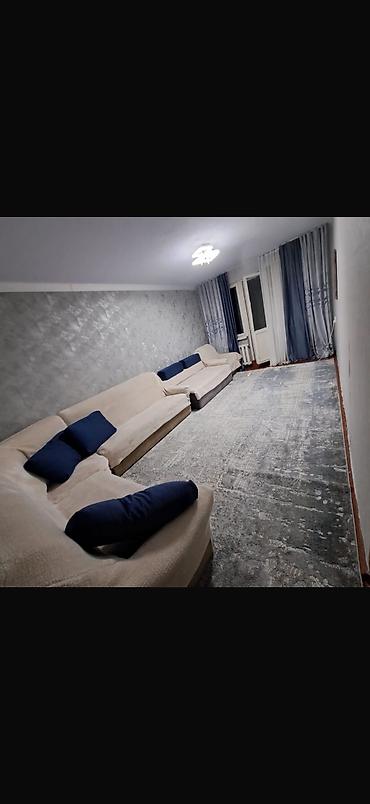 однокомнатная квартира продается: 1 комната, 33 м², 104 серия, 4 этаж, Требуется ремонт — 1