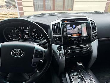 Продажа авто: Toyota Land Cruiser: 2012 г., 4.6 л, Автомат, Газ, Внедорожник — 7