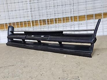 Решетки радиатора: Решетка радиатора Daihatsu 1990 г., Б/у, Оригинал — 11