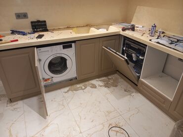 Sifarişlə yataq dəstləri: Bej rəng palitrasında klassik-modern tərzdə mebel dəsti - Yataq otağı — 9