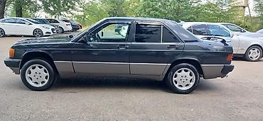 аз авто: Mercedes-Benz 190 (W201): 2 л | Седан — 5