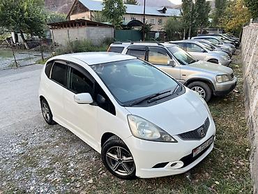 Honda Fit: 2008 г., 1.5 л, Вариатор, Бензин, Хэтчбэк