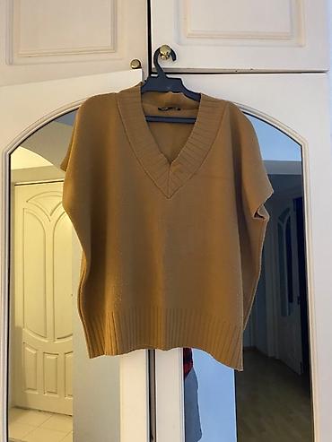 Другая женская одежда: Разгрузка гардероба 
Все вещи по 200-400 сом — 5