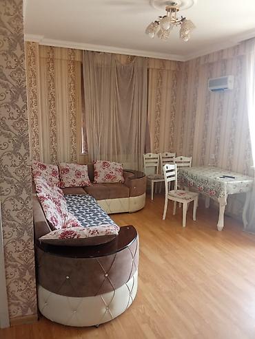 binə 117: Mənzil. Əşyalı, tam təmirli mənzil Yerləşmə: - Qafqaz Universitetinin — 10