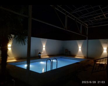 Bağ evlərinin kirayəsi: 250 kv. m, 7 otaqlı, Hovuzlu, Kanalizasiya, Kombi, Qaz — 4